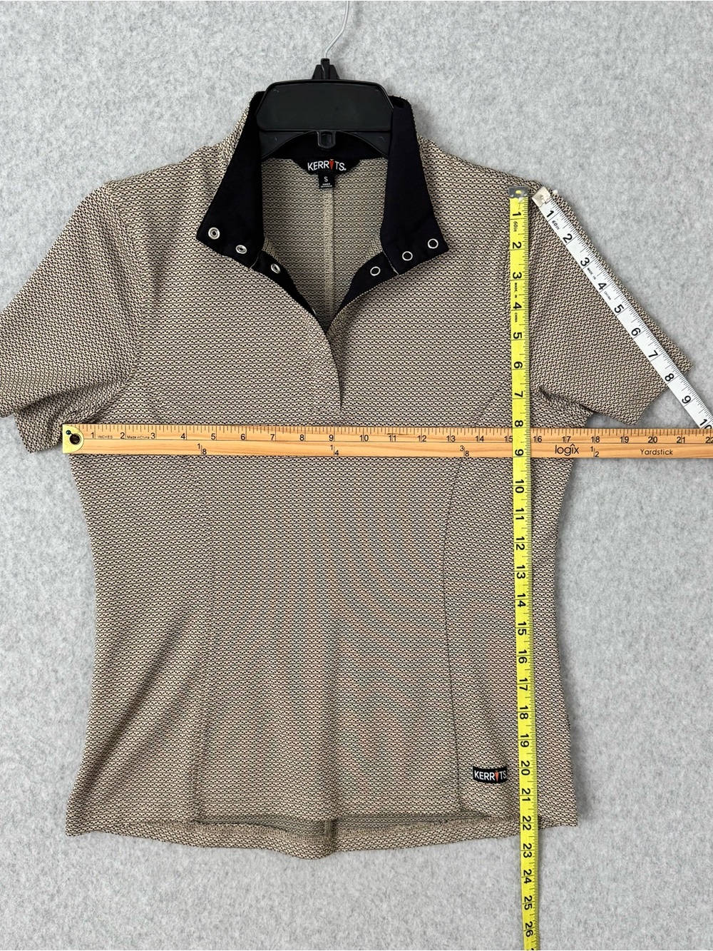 Kerrits Womens Short Sleeve Equestrian Riding Top Tan Black Shirt 1/4 Snap Small - Picture 15 of 15